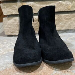 Jessica Simpson Black Suede Ankle Booties